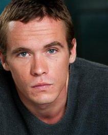 Blake Heron; Massapequa, Long Island, New York, ABD doğumlu Amerikalı oyuncu