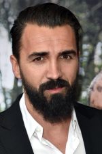 Blerim Destani; Stolberg, Kuzey Ren-Vestfalya, Almanya doğumlu Alman oyuncu, uygulayıcı yapımcı, yapımcı