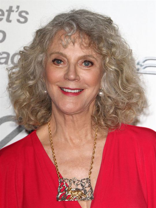 Blythe Danner; Philadelphia, Pensilvanya, ABD doğumlu Blythe Katherine Danner olarak da bilinen Amerikalı oyuncu