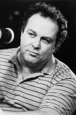 Bob Clark; Benjamin Clark olarak da bilinen Amerikalı yönetmen, senarist, oyuncu, yapımcı