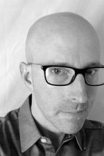 Brian K. Vaughan; Cleveland, Ohio, ABD doğumlu Amerikalı idari yapımcı, senarist, yazar