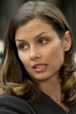 Bridget Moynahan; Binghamton, New York, ABD doğumlu Kathryn Bridget Moynahan olarak da bilinen Amerikalı model oyuncu