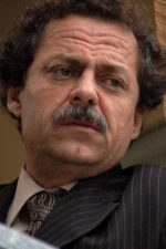 Bülent Emin Yarar; Ankara, Türkiye doğumlu Bülent Yarar olarak da bilinen Türk oyuncu, yönetmen