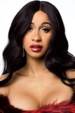 Cardi B; Manhattan, New York City, New York, ABD doğumlu Belcalis Marlenis Almánzar olarak da bilinen Amerikalı rapçi oyuncu