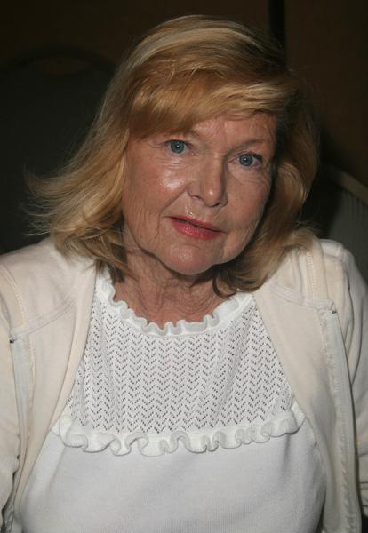 Carol Lynley; Carol Linley olarak da bilinen Amerikalı oyuncu
