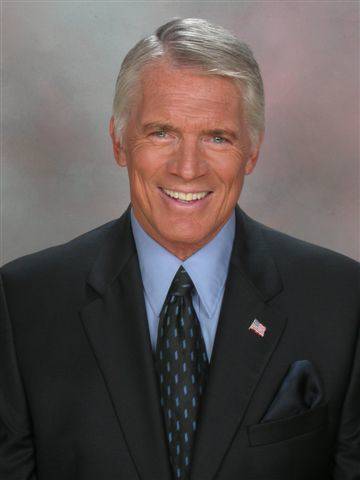 Chad Everett; South Bend, St. Joseph, Indiana, ABD doğumlu Amerikalı oyuncu