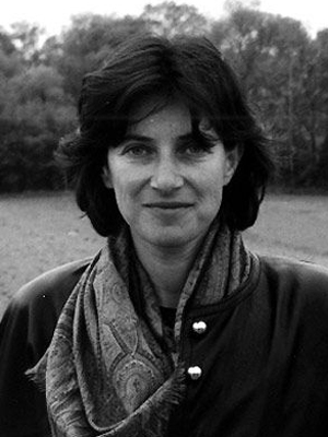 Chantal Akerman; Brüksel, Belçika doğumlu Chantal Anne Akerman olarak da bilinen Belçikalı akademisyensenarist, yönetmen, yapımcı