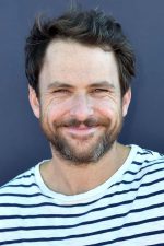 Charlie Day; New York City, New York, ABD doğumlu Charles Peckman Day olarak da bilinen Amerikalı oyuncu, idari yapımcı, senarist, müzisyen