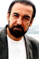 Cihan Ünal; Kastamonu, Türkiye doğumlu Türk oyuncu