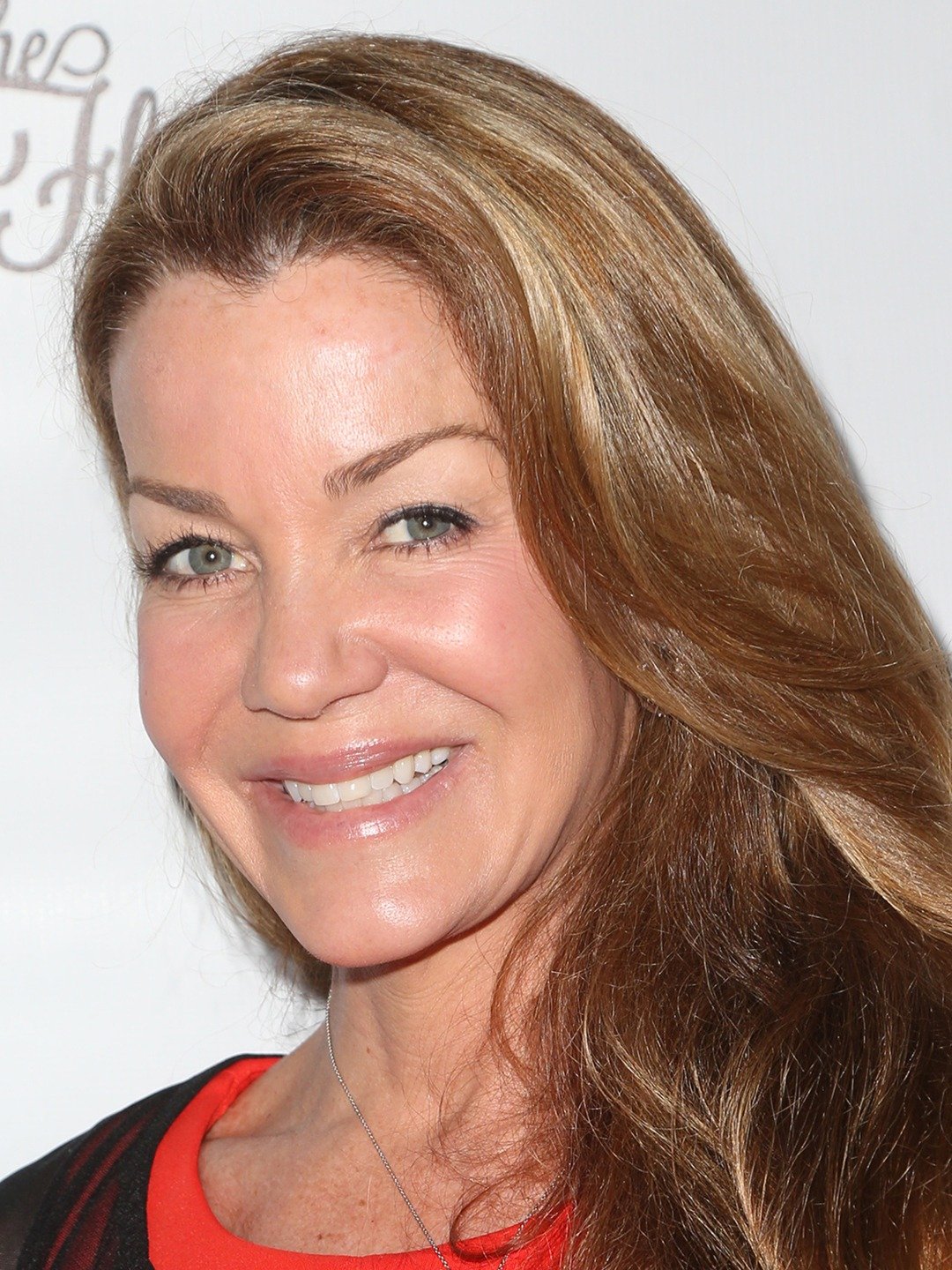 Claudia Christian; Glendale, Los Angeles, Kaliforniya, ABD doğumlu Amerikalı oyuncu