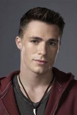 Colton Haynes; Wichita, Sedgwick, Kansas, ABD doğumlu Amerikalı model, şarkıcı oyuncu