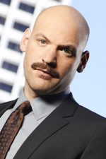 Corey Stoll; Manhattan, New York City, New York, ABD doğumlu Corey Daniel Stoll olarak da bilinen Amerikalı oyuncu