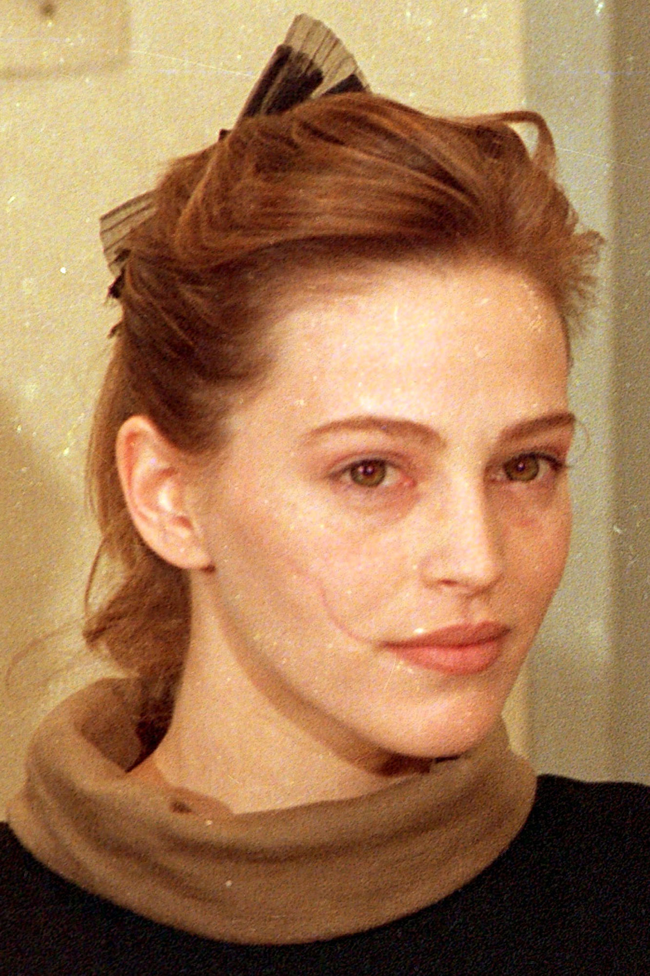 Marla Hanson; Independence, Missouri, ABD doğumlu Amerikalı model senarist