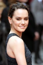 Daisy Ridley; Westminster,Londra,İngiltere doğumlu Daisy Jazz Isobel Ridley olarak da bilinen İngiliz oyuncu, idari yapımcı