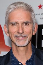Damon Hill; Hampstead,Londra,İngiltere doğumlu İngiliz  senarist, oyuncu, yardımcı yapımcı