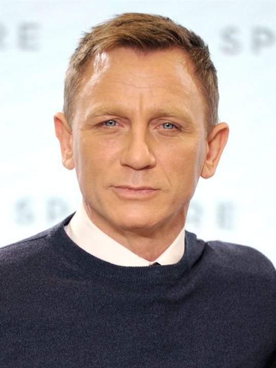 Daniel Craig; Chester,Cheshire,İngiltere doğumlu İngiliz  oyuncu, idari yapımcı, ortak yapımcı