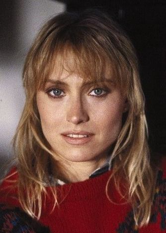 Darlanne Fluegel; Wilkes-Barre, Pensilvanya, ABD doğumlu Amerikalı manken oyuncu