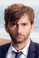David Tennant; Bathgate,Batı Lothian,İskoçya doğumlu David John McDonald olarak da bilinen İskoç  oyuncu