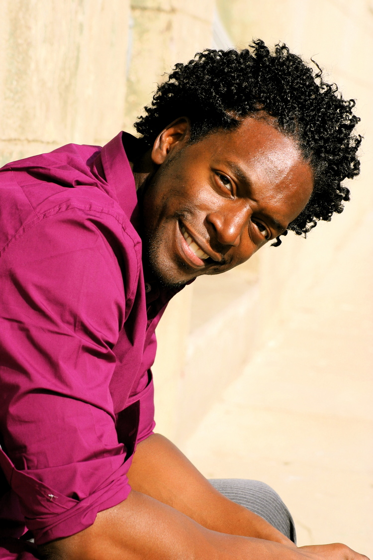 Dean Edwards; Bronx, New York City, New York, ABD doğumlu Amerikalı komedyen, şarkıcı oyuncu, müzisyen, seslendirme sanatçısı