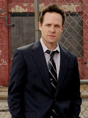 Dean Winters; New York City, New York, ABD doğumlu Dean Gerard Winters olarak da bilinen Amerikalı oyuncu