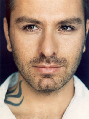 Demir Demirkan; Adana, Türkiye doğumlu Türk müzisyen, oyuncu, besteci, yapımcı