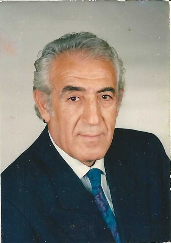 Dilaver Uyanık; Malatya, Türkiye doğumlu Türk oyuncu