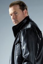 Donnie Wahlberg; Amerikalı oyuncu, senarist, yapımcı