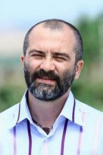 Durul Bazan; İstanbul, Türkiye doğumlu Türk oyuncu