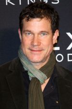 Dylan Walsh; Los Angeles, Kaliforniya, ABD doğumlu Charles Hunter Walsh olarak da bilinen Amerikalı oyuncu