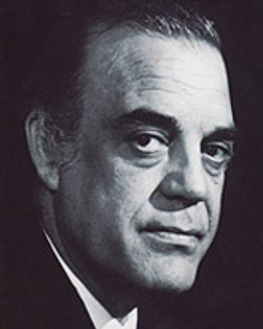 Eduardo Fajardo; Meis, Pontevedra, Galiçya, İspanya doğumlu Eduardo Martínez Fajardo olarak da bilinen İspanyol oyuncu