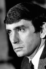 Edward Albee; Washington, DC, ABD doğumlu Edward Franklin Albee III olarak da bilinen Amerikalı yazar