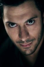 Burak Yırtar; Elazığ, Türkiye doğumlu Türk 1. yönetmen yardımcısı, oyuncu, yardımcı yönetmen