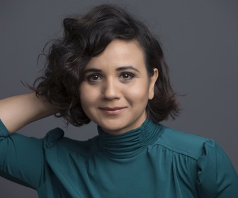 Elif Ürse; İstanbul, Türkiye doğumlu Türk oyuncu, seslendirme sanatçısı