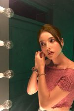 Elis Büşra Kılıç; Ankara, Türkiye doğumlu Türk oyuncu