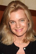 Erika Eleniak; Glendale, Los Angeles, Kaliforniya, ABD doğumlu Amerikalı oyuncu