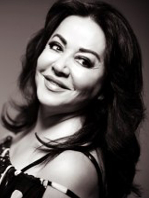 Oya Aydoğan; Erzincan, Türkiye doğumlu Türk oyuncu