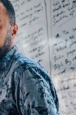 Ethem Özışık; İstanbul, Türkiye doğumlu Türk senarist