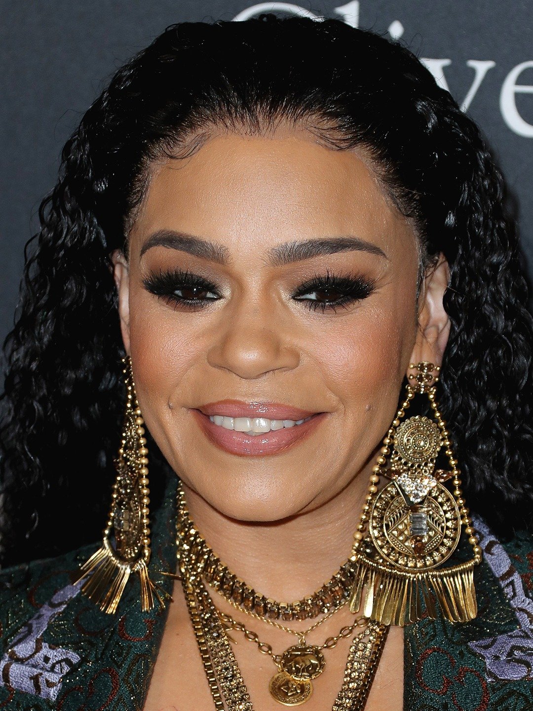 Faith Evans; Lakeland, Florida, ABD doğumlu Amerikalı şarkıcı, söz yazarı oyuncu, yazar