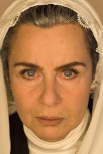 Fatma Girik; İstanbul, Türkiye doğumlu Türk oyuncu, yapımcı, senarist