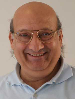 Ferdi Atuner; Erzincan, Türkiye doğumlu Türk oyuncu