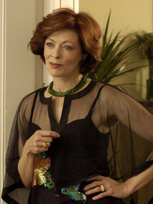 Frances Fisher; Milford on Sea,Hampshire,İngiltere doğumlu Frances Louise Fisher olarak da bilinen İngiliz  oyuncu