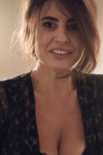 Francesca Nunzi; Roma , İtalya doğumlu İtalyan oyuncu