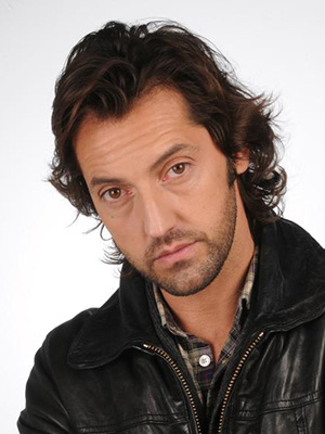 Frédéric Diefenthal; Saint-Mandé, Val-de-Marne, Fransa doğumlu Fransız oyuncu, yönetmen