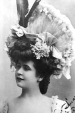 Fréhel; Paris , Fransa doğumlu Marguerite Boule'ch olarak da bilinen Fransız şarkıcı, oyuncu