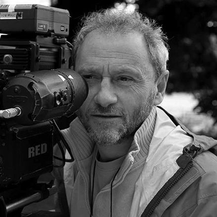 Gábor Szabó; Macar görüntü yönetmeni, aksesuar sorumlusu, modelleme