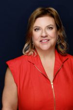 Gail Berman; Brooklyn, New York City, New York, ABD doğumlu Amerikalı idari yapımcı, yapımcı, yaratıcı