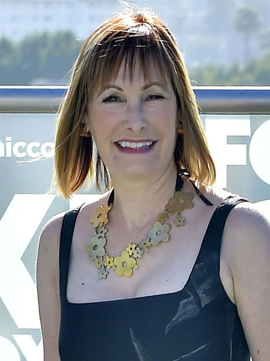Gale Anne Hurd; Los Angeles, Kaliforniya, ABD doğumlu Amerikalı yapımcı, idari yapımcı, uygulayıcı yapımcı