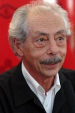 Genco Erkal; İstanbul, Türkiye doğumlu Türk oyuncu