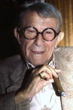 George Burns; New York City, New York, ABD doğumlu Nathan Birnbaum olarak da bilinen Amerikalı komedyen oyuncu, creator/showrunner, idari yapımcı, yazar