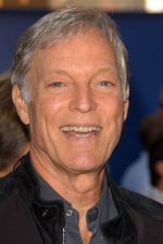 Richard Chamberlain; George Richard Chamberlain olarak da bilinen Amerikalı oyuncu, yaratıcı